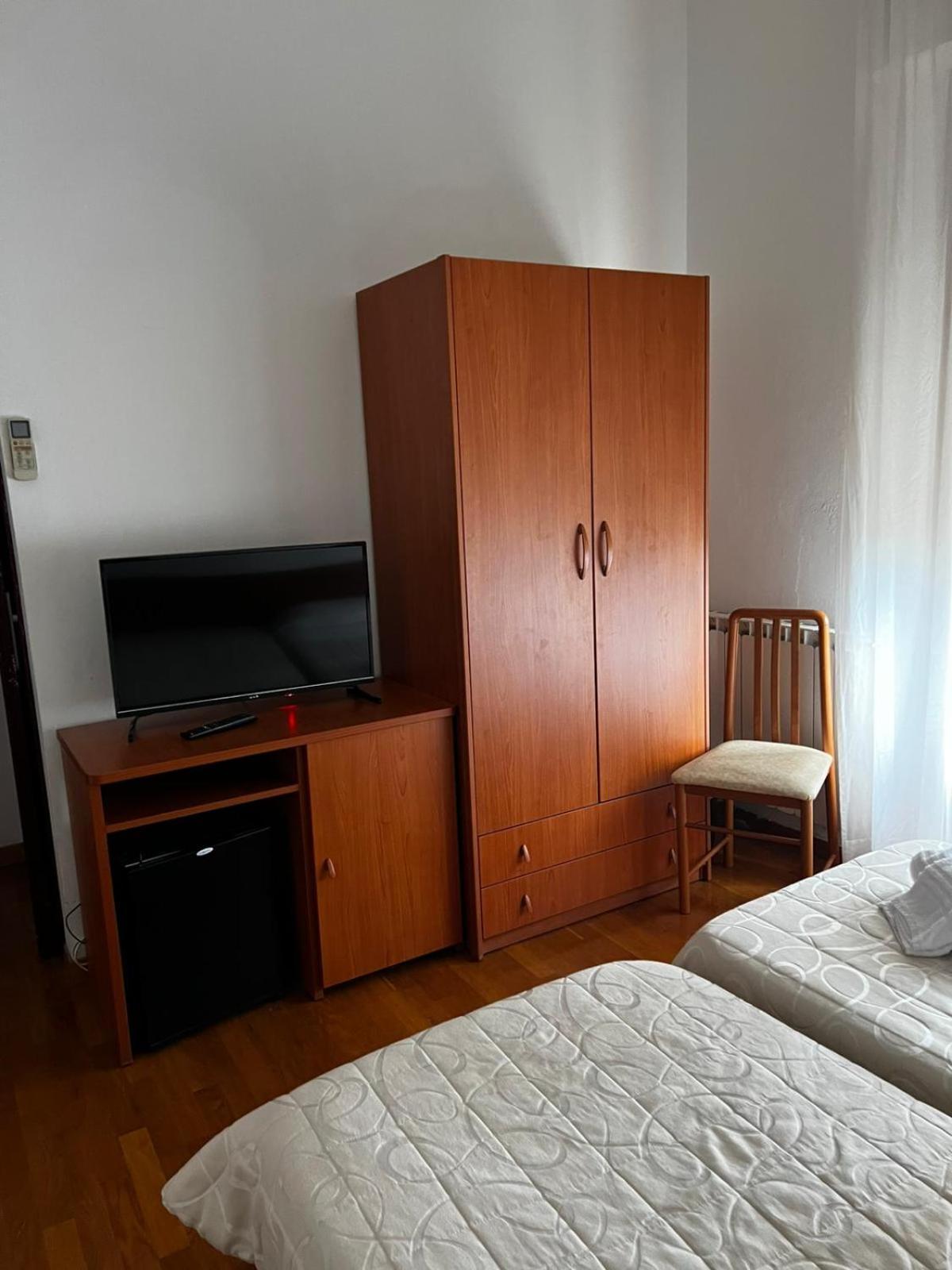 Hotel Mediterraneo เคียนเชียโนแตร์เม ภายนอก รูปภาพ